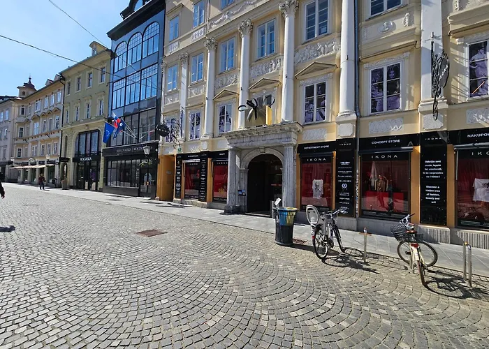 Charming Apartment Laura Tour As Ljubljana By Town Hall